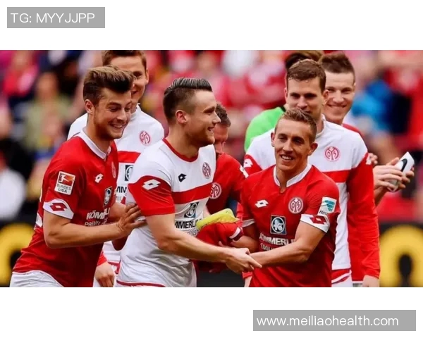 恒大与拜仁对比分析：中德足球巨头的实力与影响力之争